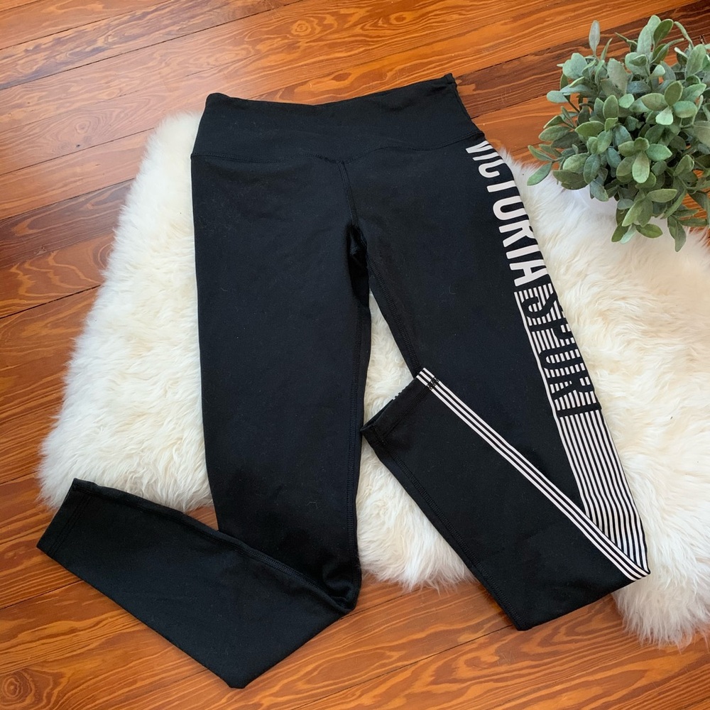 Victoria’s Secret Knockout Reflective Leggings
